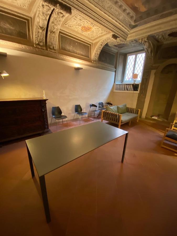 Intero Appartamento. San Giovanni Uno Бреша Екстериор снимка