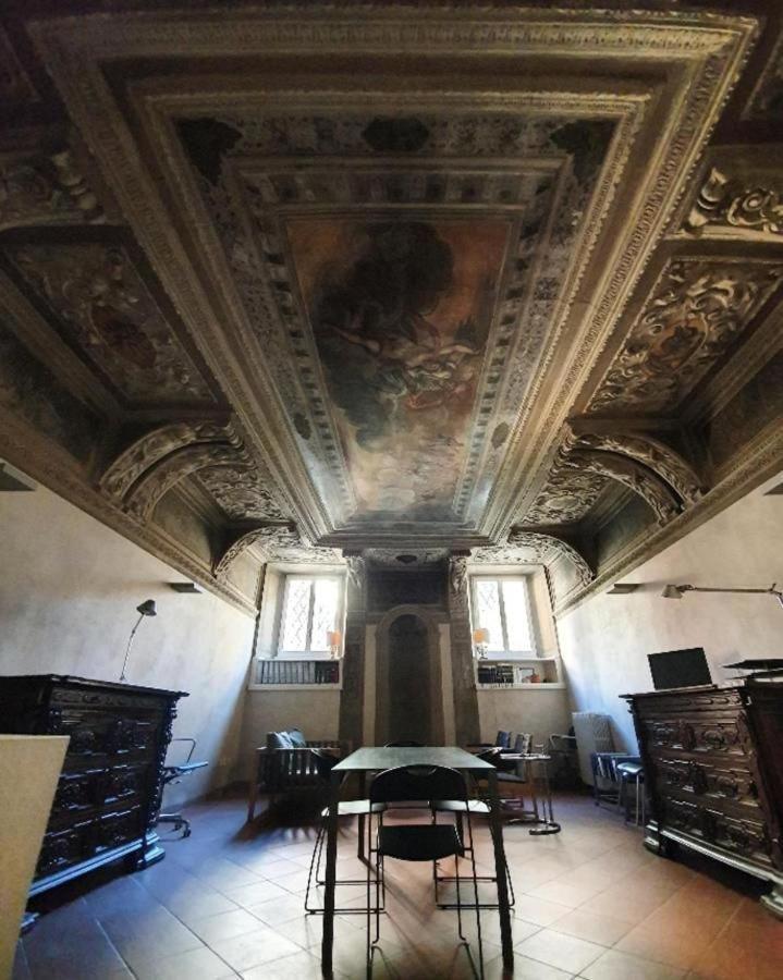 Intero Appartamento. San Giovanni Uno Бреша Екстериор снимка